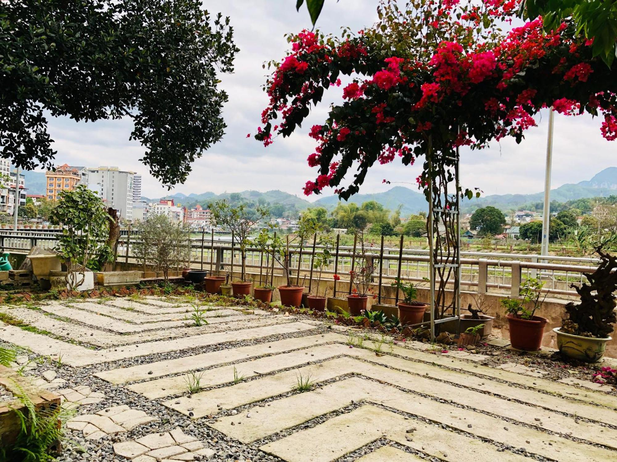Tit Mit Homestay กาวบั่ง ภายนอก รูปภาพ
